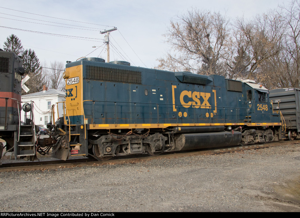 CSXT 2548